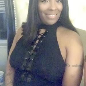 Meet your Posher, Briana